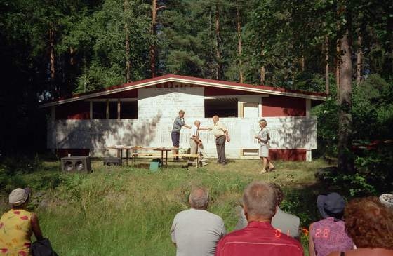 klikkaa niin net seuraavan kuvan

kuvaaja Pentti Kultanen. 