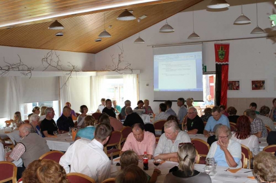 klikkaa niin n�et seuraavan kuvan
kuvaaja Aimo Kultanen. 