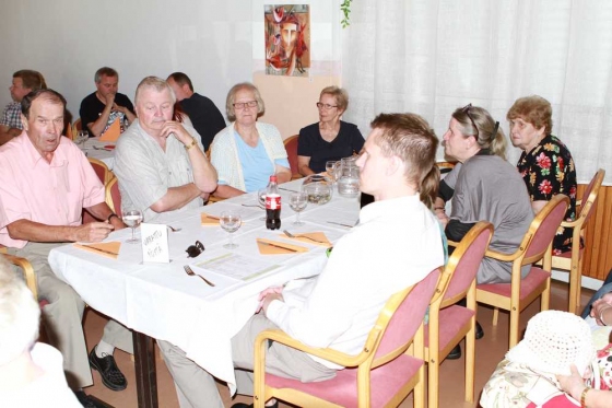 klikkaa niin net seuraavan kuvan

kuvaaja Aimo Kultanen. 